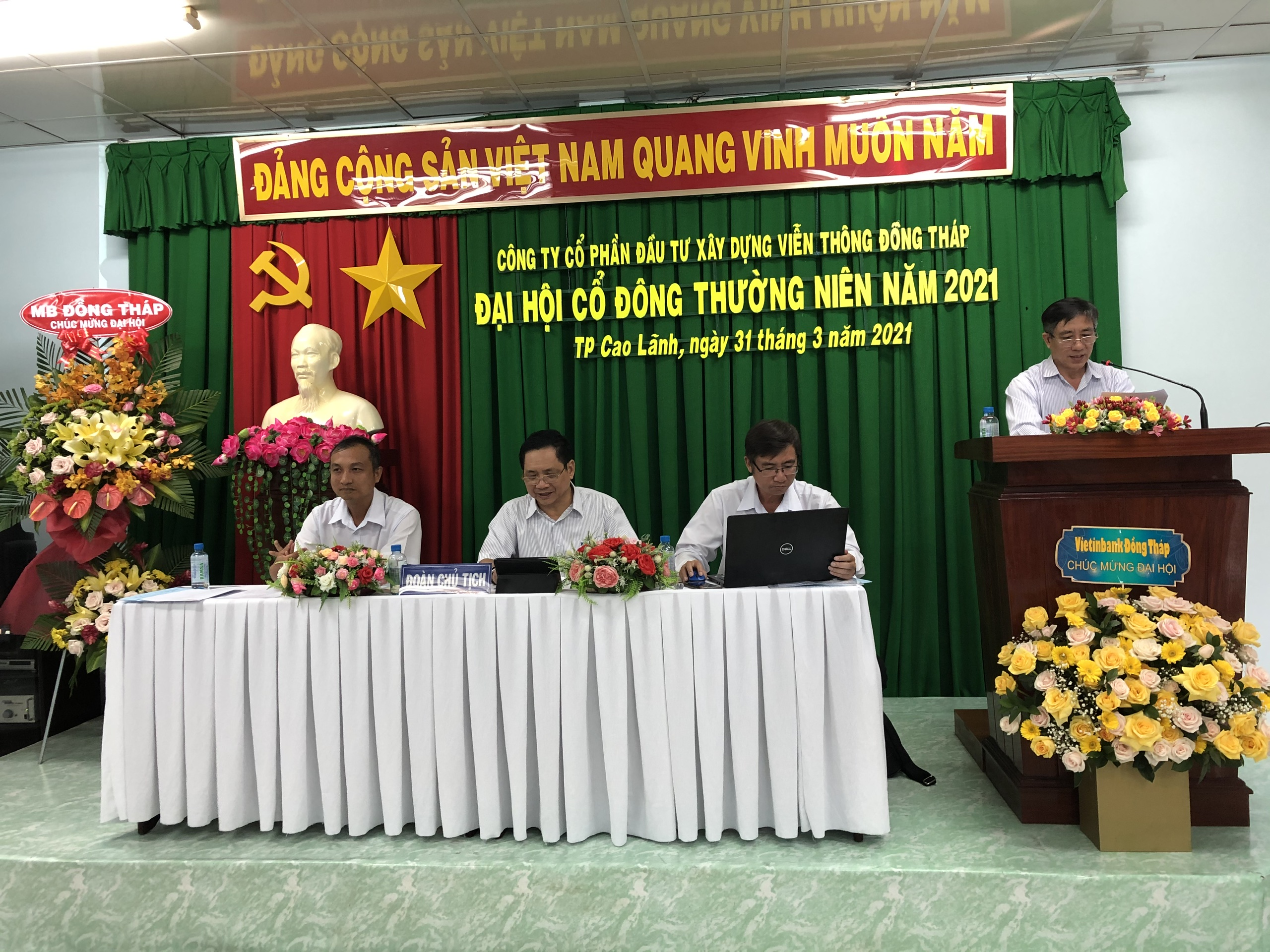 Hoạt động công ty 2